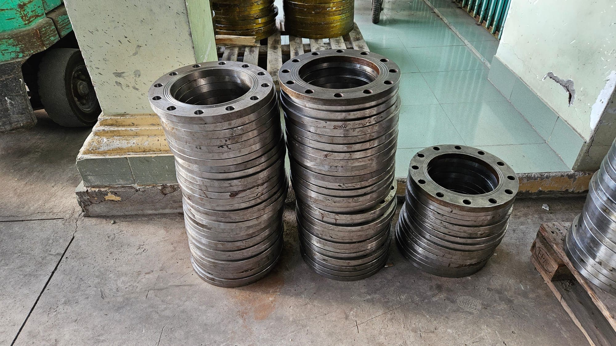 Đường Ống Cấp & Thoát Nước – Dây Chuyền Máy Mài Cạnh Taicera 7
