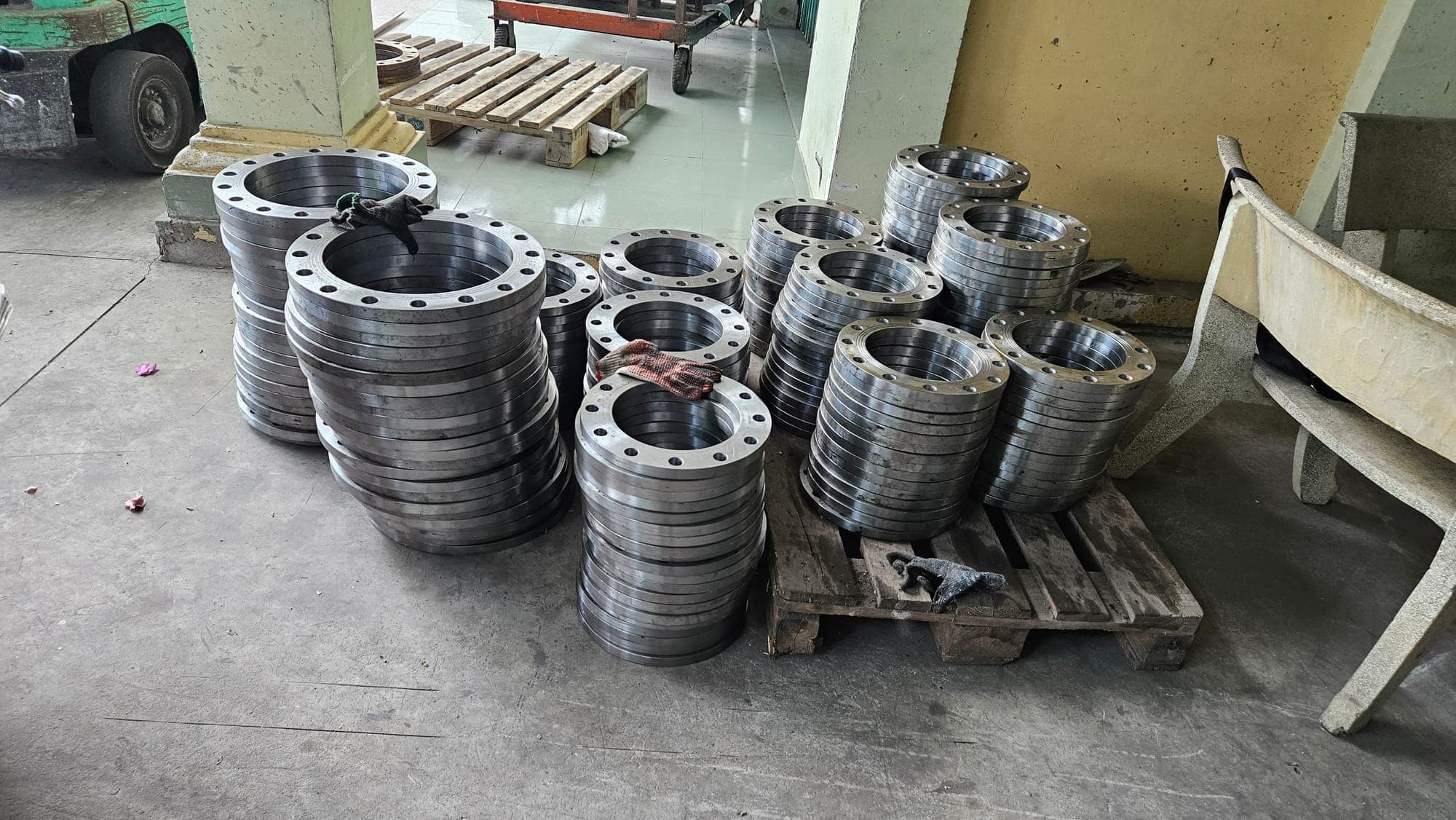 Đường Ống Cấp & Thoát Nước – Dây Chuyền Máy Mài Cạnh Taicera 8