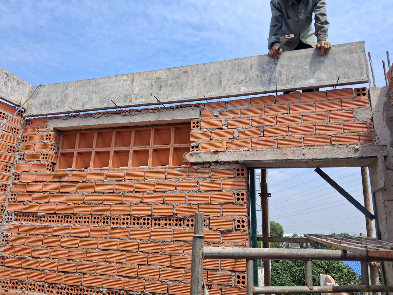 Nhà Phố Gia Đình Chú Hoàng – Mỹ Xuân 12